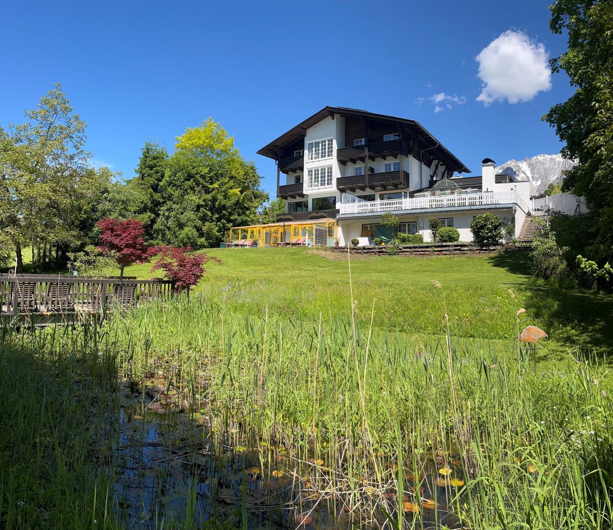Landhaus Luhrmann Hotel